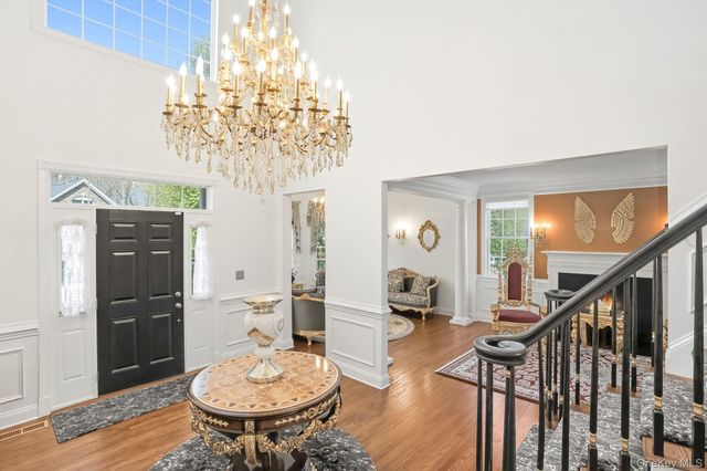 13 Chestnut Street, Hopewell Junction, NY 12533