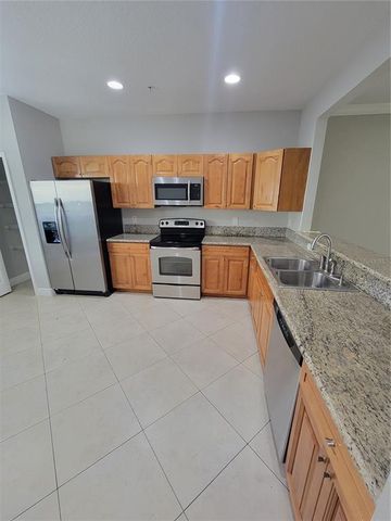 3717 S LAKE ORLANDO PARKWAY 07, Orlando, FL 32808