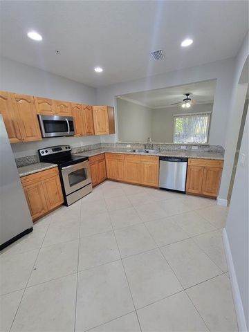 3717 S LAKE ORLANDO PARKWAY 07, Orlando, FL 32808