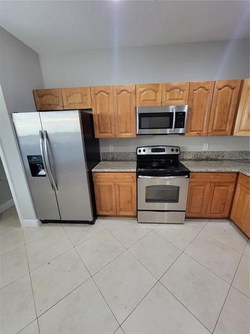 3717 S LAKE ORLANDO PARKWAY 07, Orlando, FL 32808