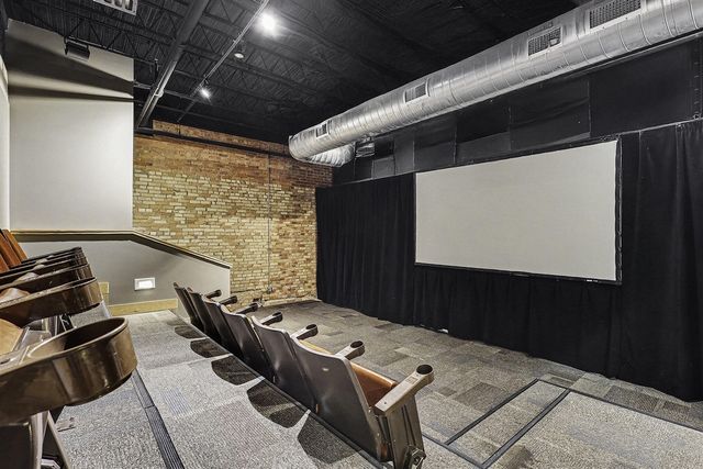 500 Erie Street 213, South Haven, MI 49090