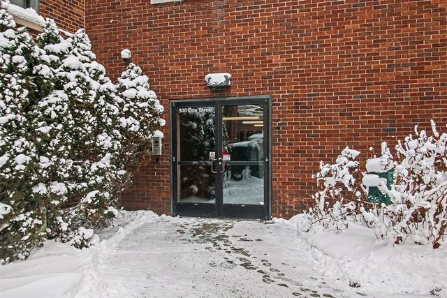 500 Erie Street 213, South Haven, MI 49090