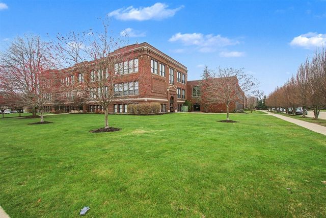 500 Erie Street 213, South Haven, MI 49090