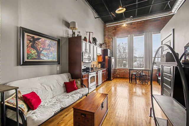 500 Erie Street 213, South Haven, MI 49090