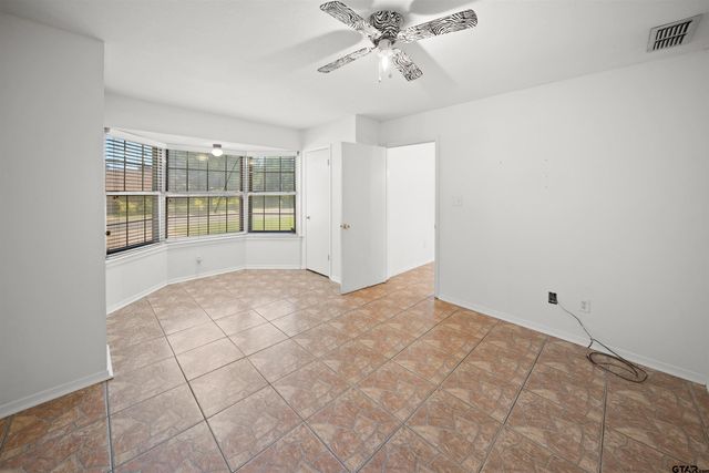 230 County Road 2302, Mineola, TX 75773