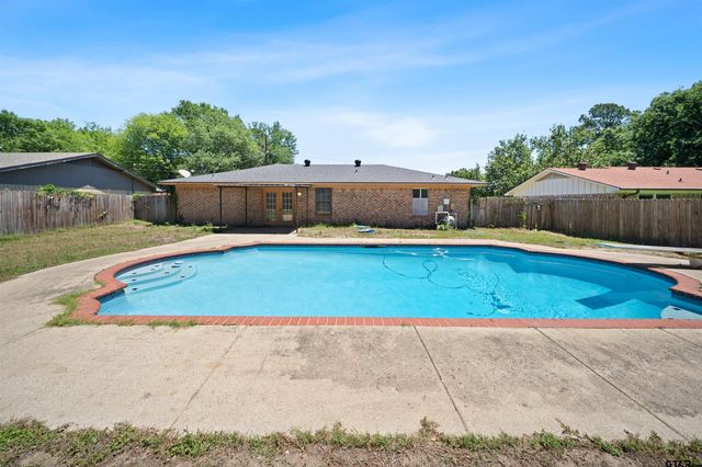 230 County Road 2302, Mineola, TX 75773