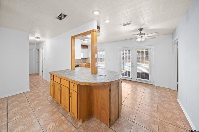 230 County Road 2302, Mineola, TX 75773