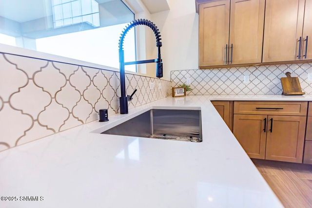 6733 Malibu Avenue, Las Cruces, NM 88012