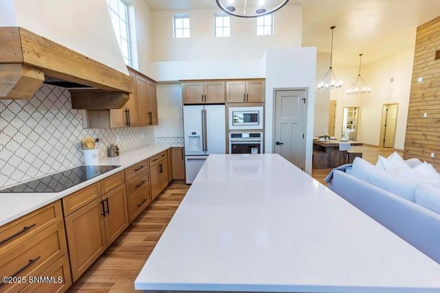 6733 Malibu Avenue, Las Cruces, NM 88012