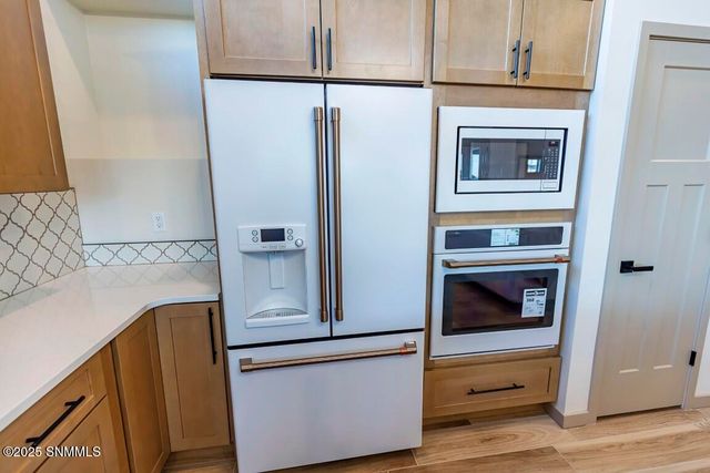 6733 Malibu Avenue, Las Cruces, NM 88012