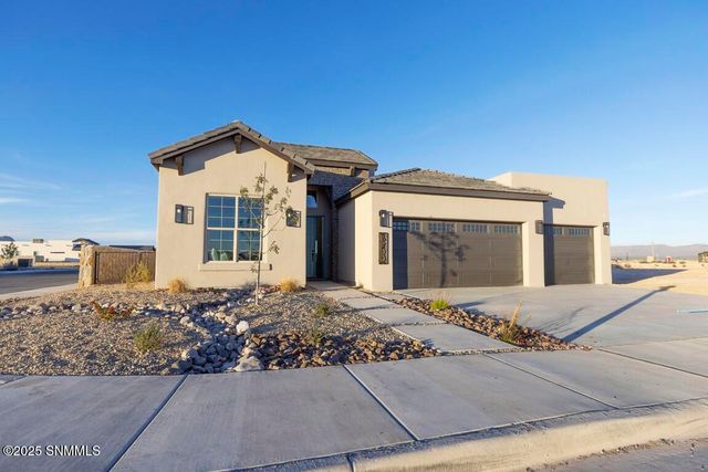 6733 Malibu Avenue, Las Cruces, NM 88012