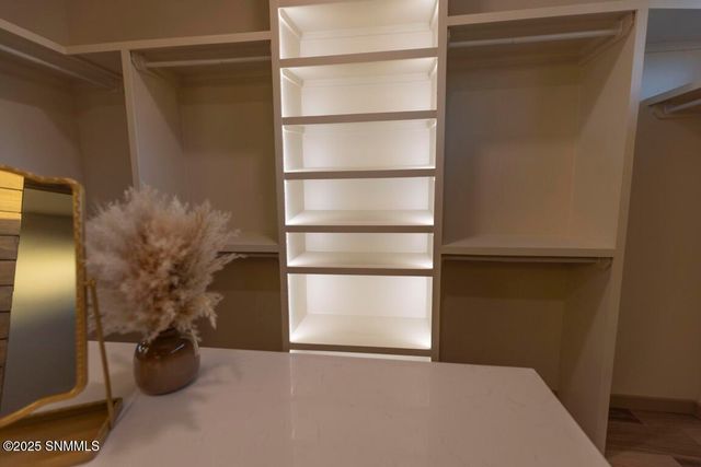 6733 Malibu Avenue, Las Cruces, NM 88012