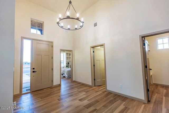 6733 Malibu Avenue, Las Cruces, NM 88012