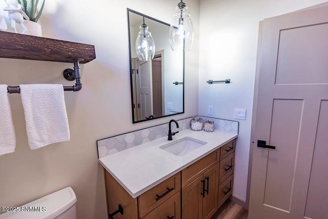 6733 Malibu Avenue, Las Cruces, NM 88012