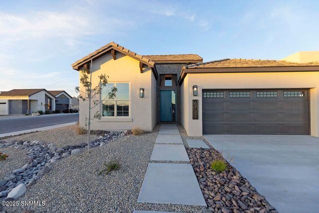 6733 Malibu Avenue, Las Cruces, NM 88012