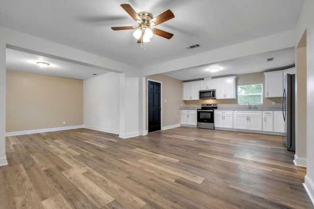 907 Conyers Street, Havana, FL 32333