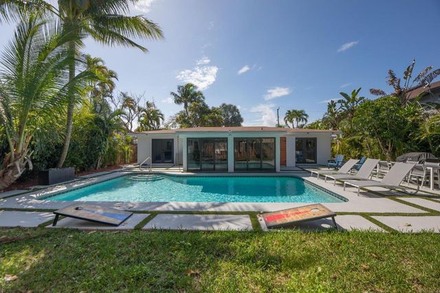 3000 NE 21st Terrace NE, Fort Lauderdale, FL 33306