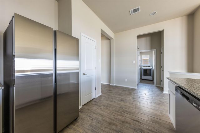 205 Spiny Lizard LN, San Marcos, TX 78666