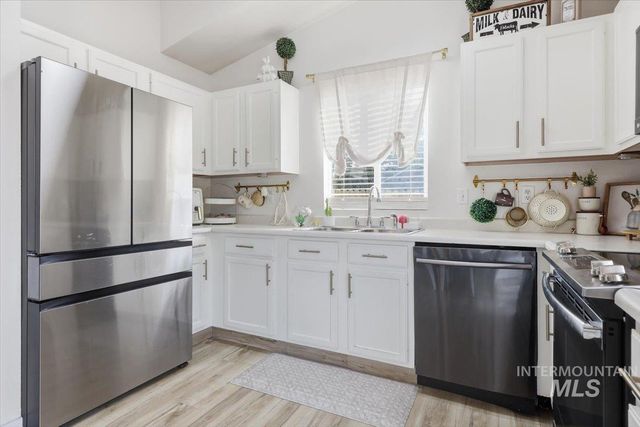 2608 E Beech St, Caldwell, ID 83605