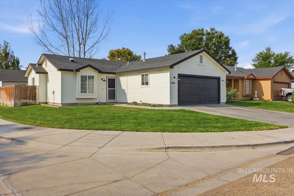 2608 E Beech St, Caldwell, ID 83605