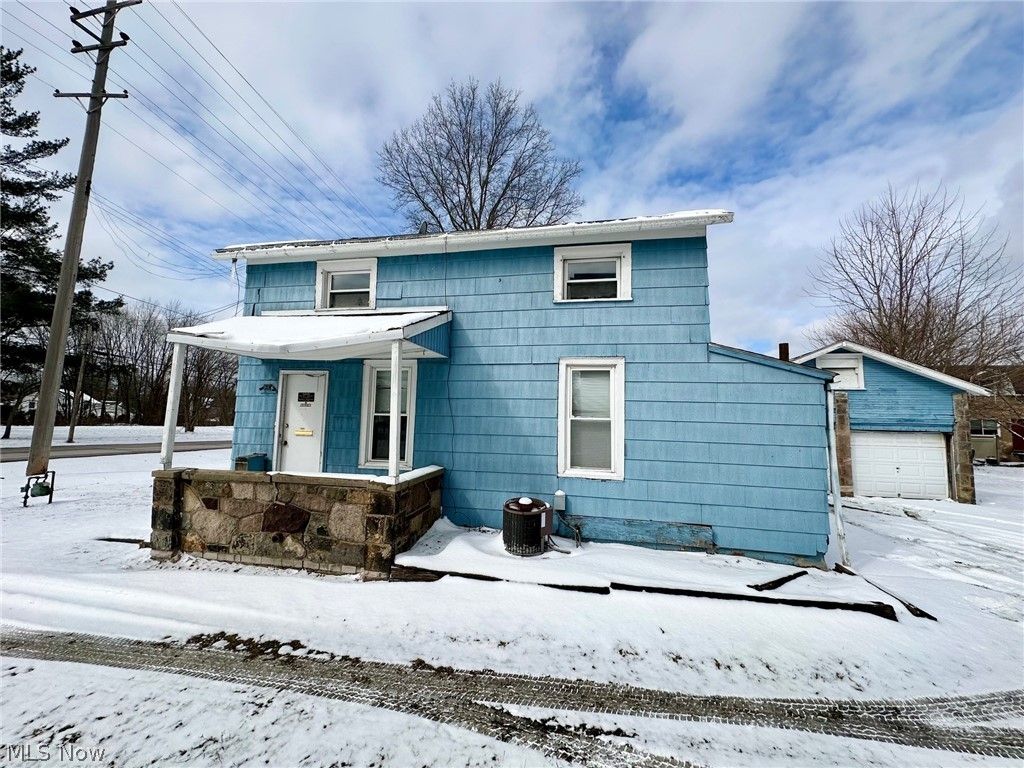 196 Northwest Avenue, Tallmadge, OH 44278