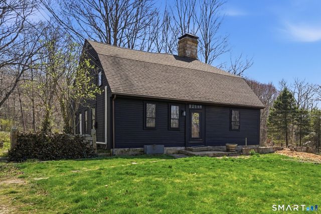 604 Pendleton Hill Road, North Stonington, CT 06359