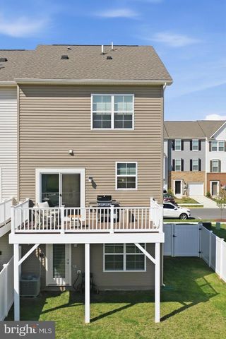 47 ARSBERG DR, Charles Town, WV 25414