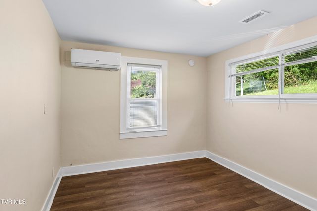 508 Stanley Avenue, Johnson City, TN 37604