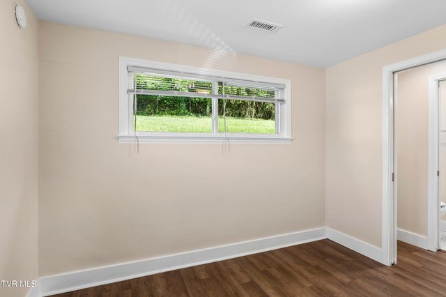 508 Stanley Avenue, Johnson City, TN 37604