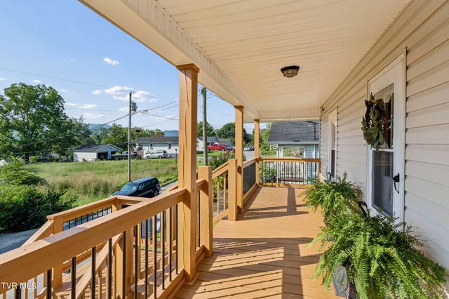508 Stanley Avenue, Johnson City, TN 37604