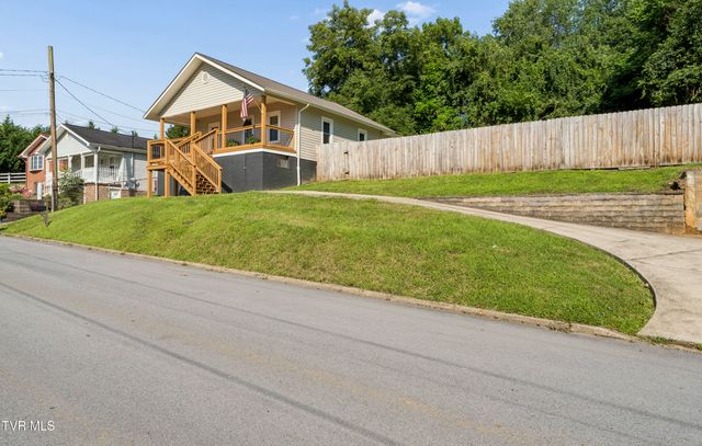 508 Stanley Avenue, Johnson City, TN 37604