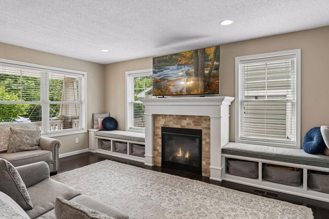 611 Whitall Street, Saint Paul, MN 55130
