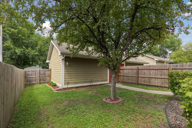 611 Whitall Street, Saint Paul, MN 55130