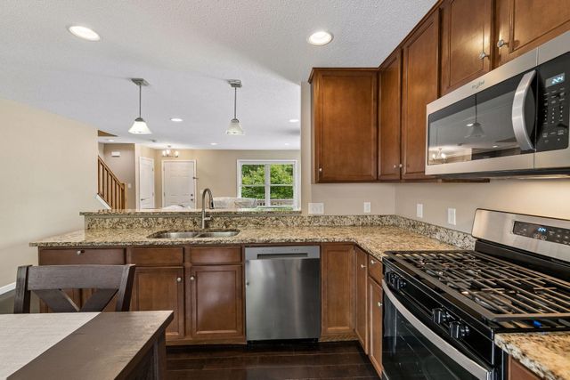 611 Whitall Street, Saint Paul, MN 55130