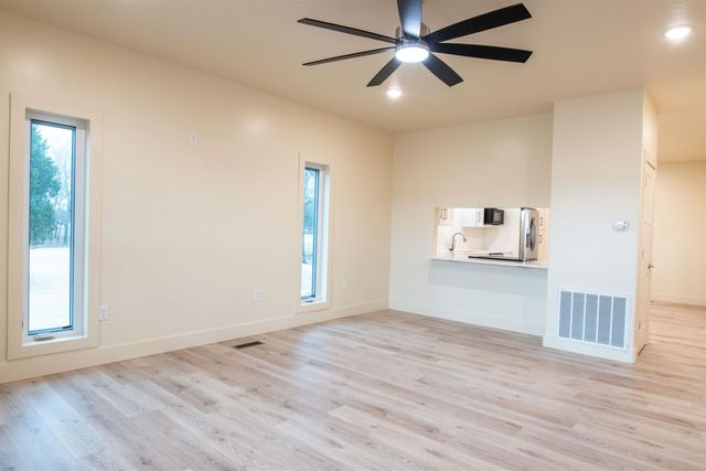 400 Firethorn Lane, Melbourne, AR 72556