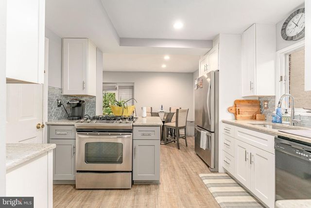 310 STANTON RD, Havertown, PA 19083