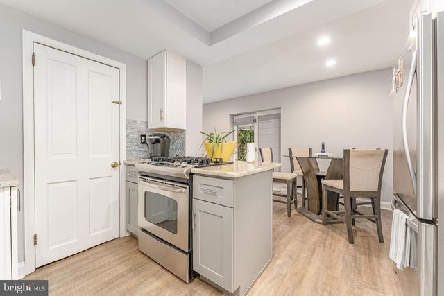 310 STANTON RD, Havertown, PA 19083