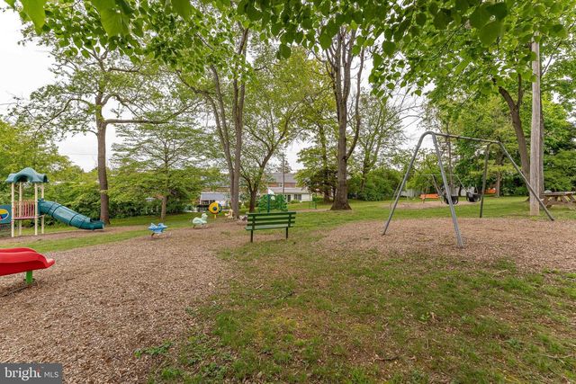 310 STANTON RD, Havertown, PA 19083
