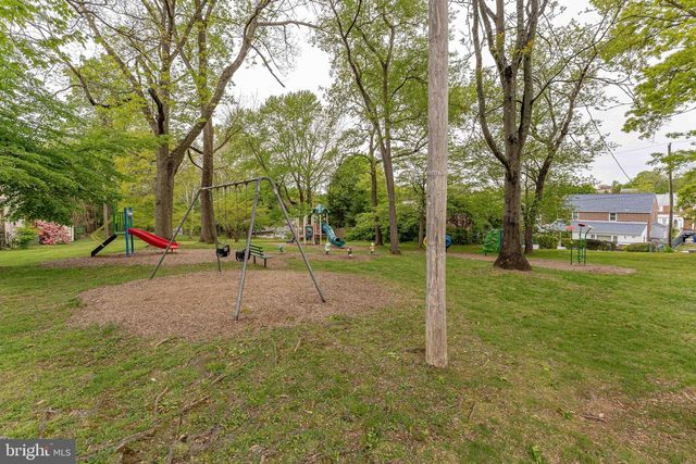 310 STANTON RD, Havertown, PA 19083