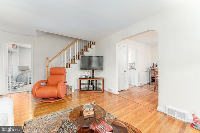 310 STANTON RD, Havertown, PA 19083