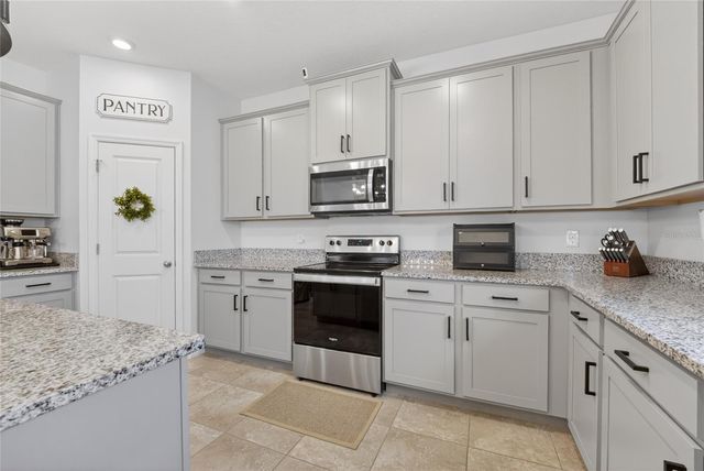 5859 SW 82ND LANE, Ocala, FL 34476