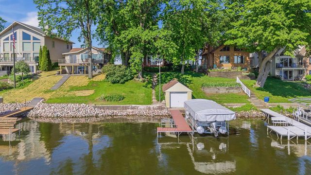 N10644 Howard Drive, Fox Lake, WI 53933