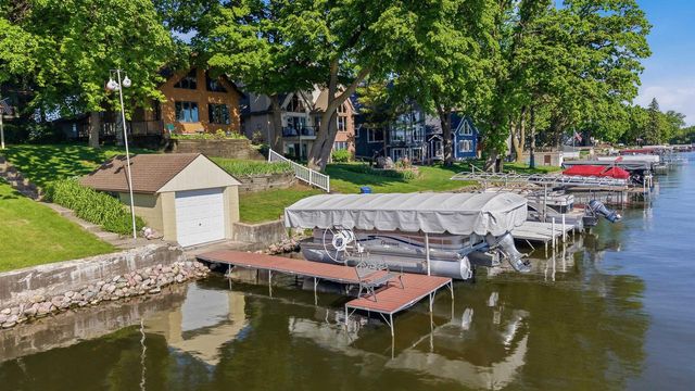N10644 Howard Drive, Fox Lake, WI 53933