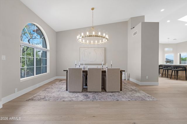 1825 E MARILYN Road, Phoenix, AZ 85022