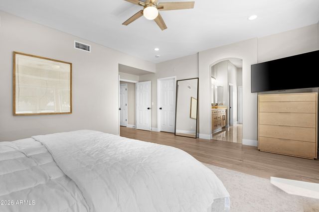1825 E MARILYN Road, Phoenix, AZ 85022