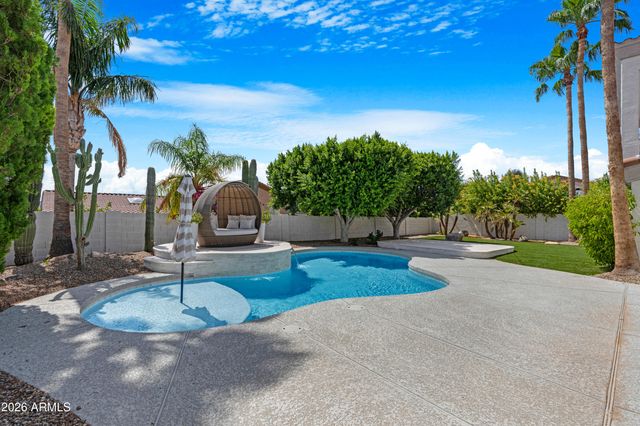 1825 E MARILYN Road, Phoenix, AZ 85022