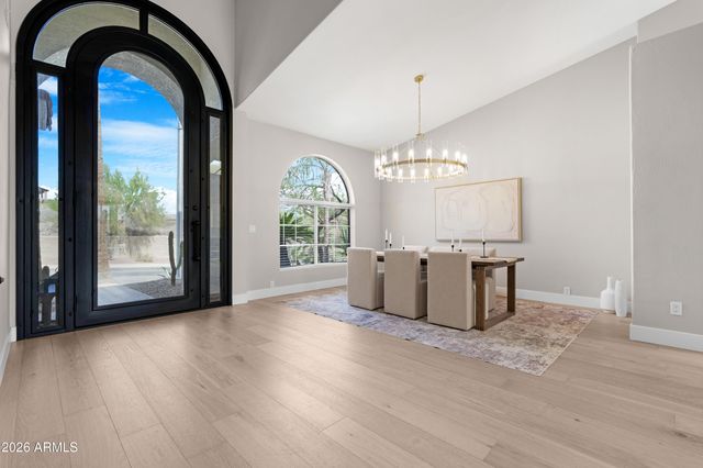 1825 E MARILYN Road, Phoenix, AZ 85022