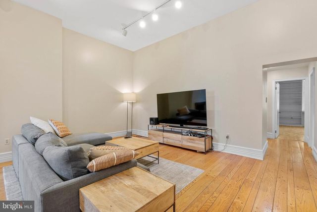 914 SPRUCE ST #9, Philadelphia, PA 19107