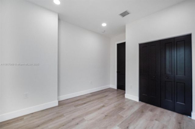 535 NW 52nd St, Miami, FL 33127