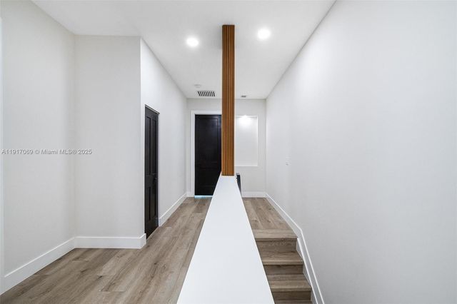 535 NW 52nd St, Miami, FL 33127